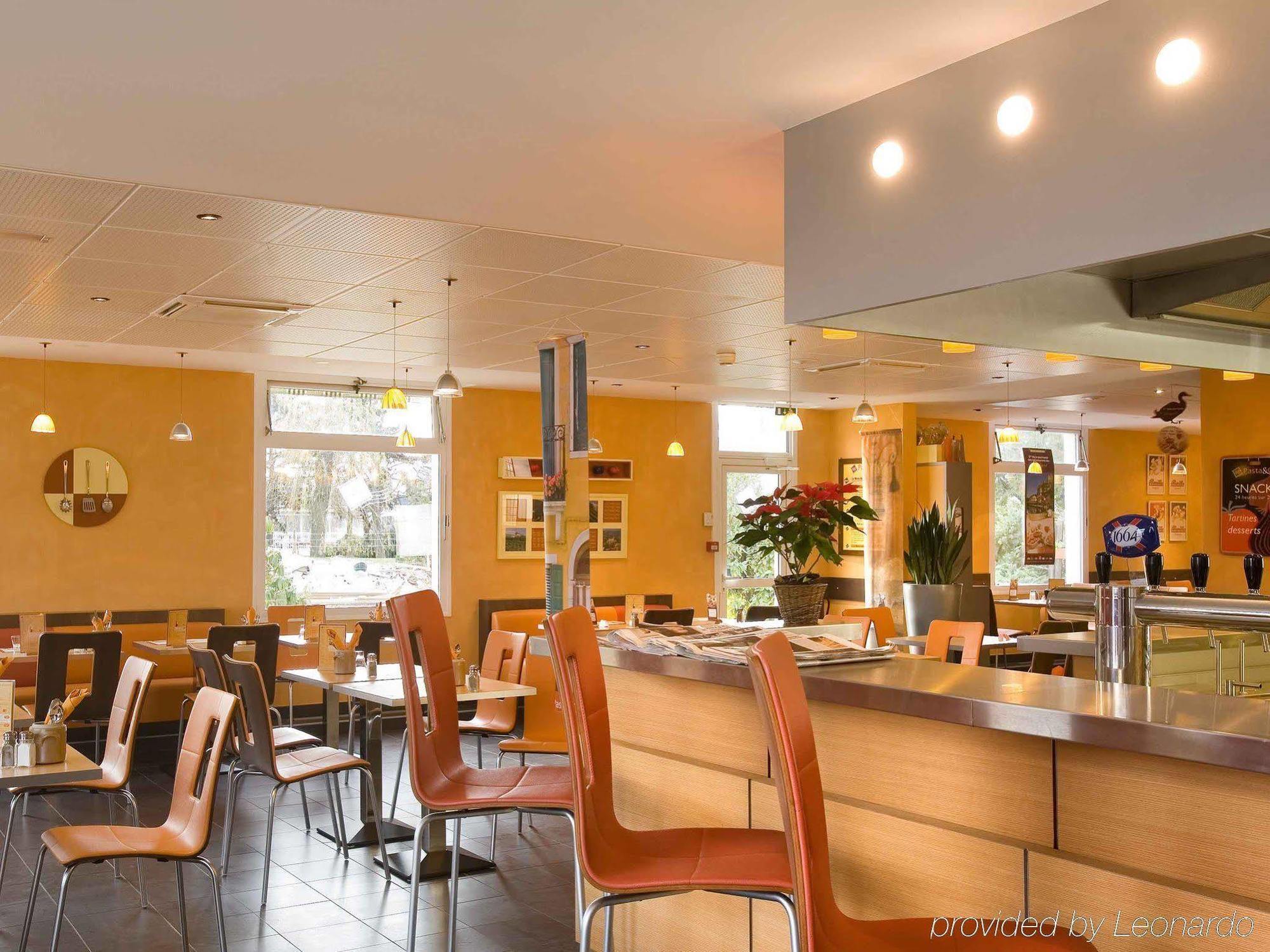 Hotel Ibis Mulhouse Ile Napoleon Sausheim Exterior foto