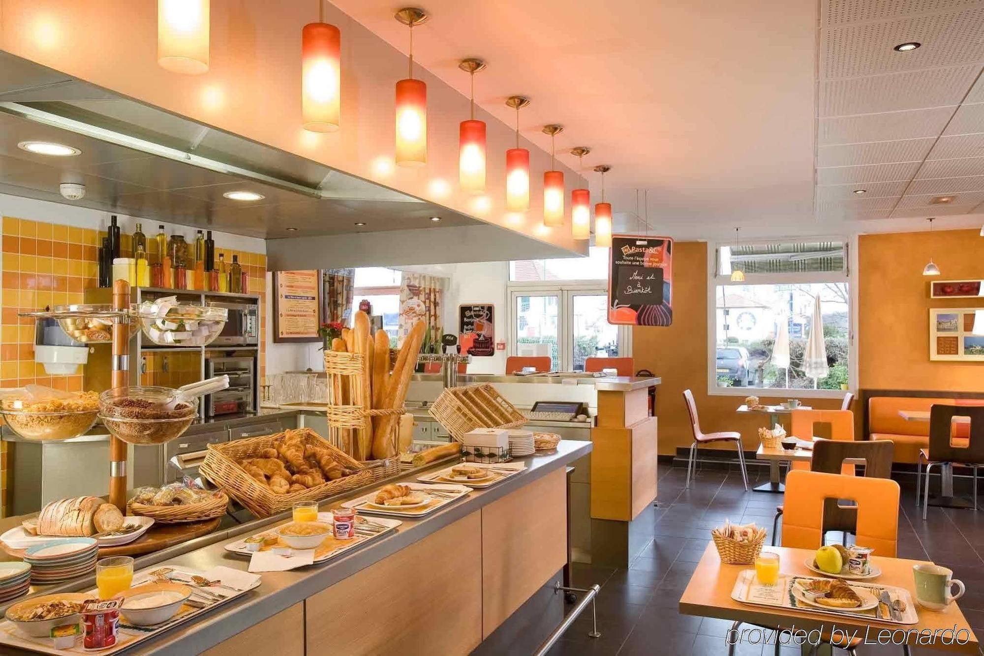 Hotel Ibis Mulhouse Ile Napoleon Sausheim Exterior foto