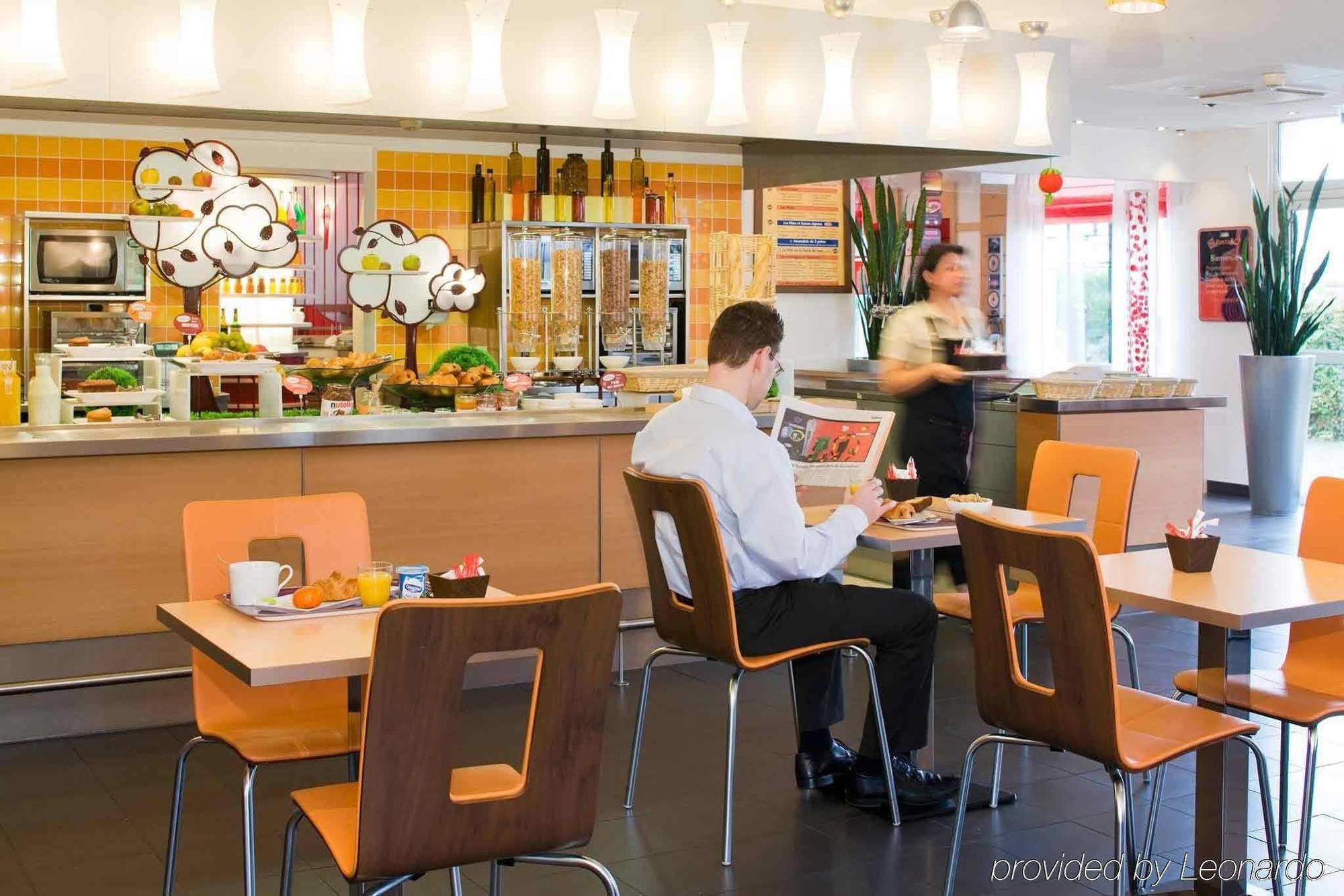 Hotel Ibis Mulhouse Ile Napoleon Sausheim Exterior foto